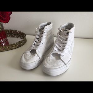 VANS SK8 HI IN WHITE